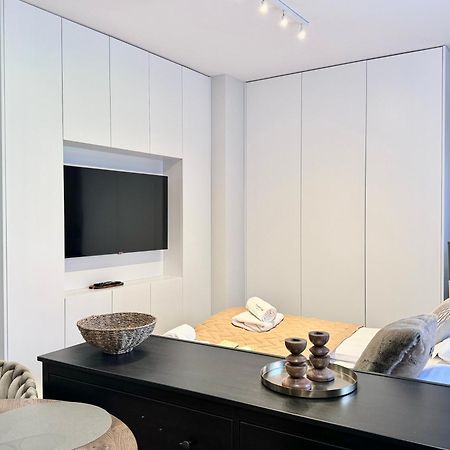 Scala Apartamenty By Moderna Profit- Lakowa 60C Гданск Екстериор снимка